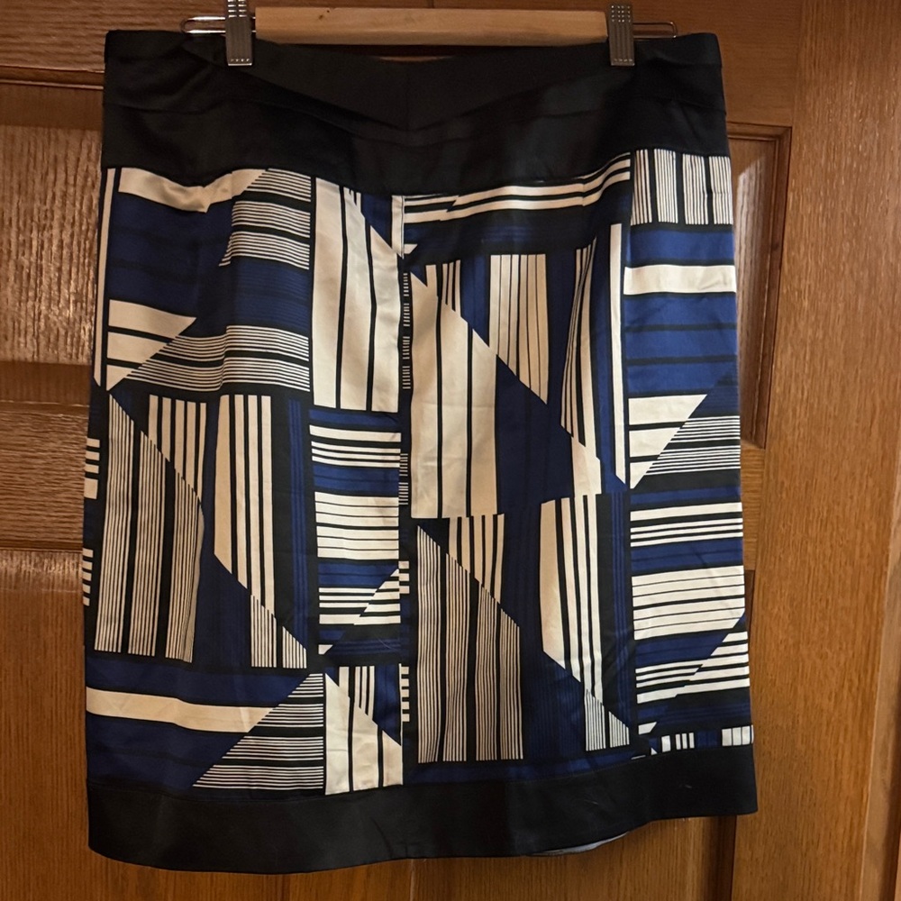 Relativity Blue and Cream Geometric skirt!